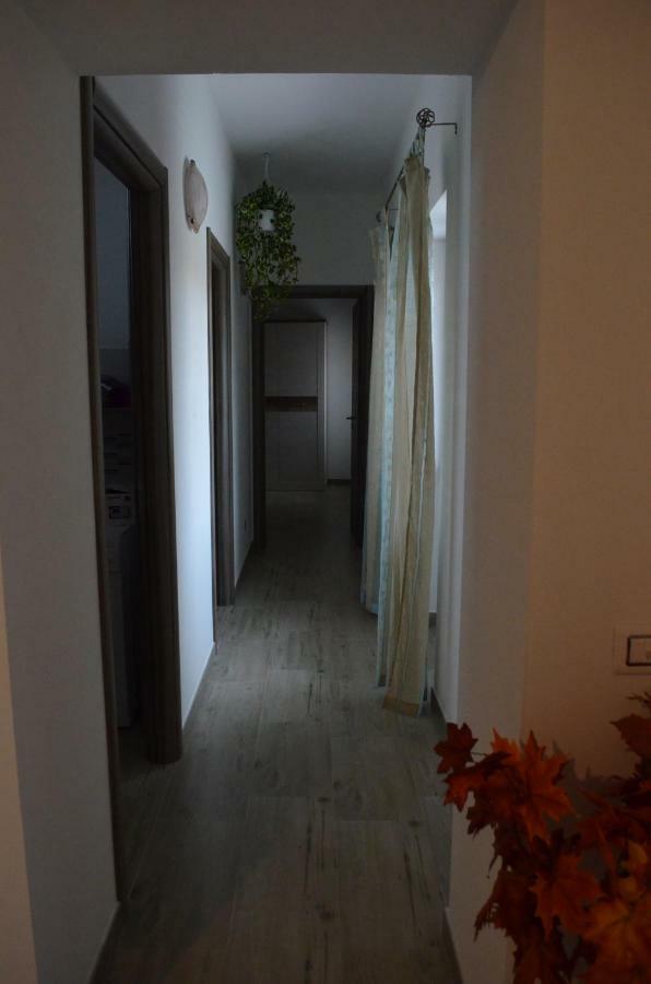 Appartamento Vacanza Da Luisa San Giovanni Suèrgiu Εξωτερικό φωτογραφία